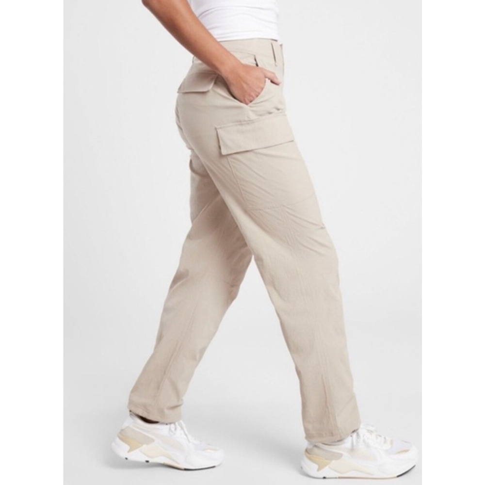 ATHLETA Womens' Trekkie Utility Cargo Pant Ecru Plus Size 26 $98 Gorpcore Hike - Picture 7 of 10